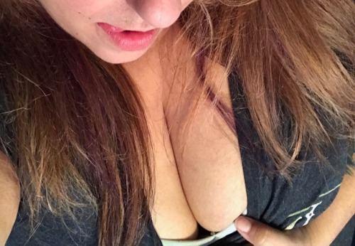 iamhauntingyou: My husband @hotwivesandhotmoms told me I should share myself with you. Would you lik