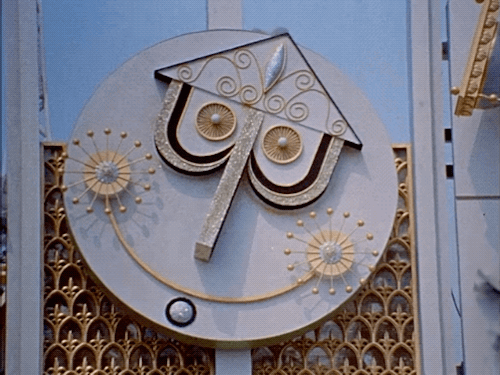 ベストコレクション Its A Small World Clock Clipart スヌーピー画像無料ダウンロード
