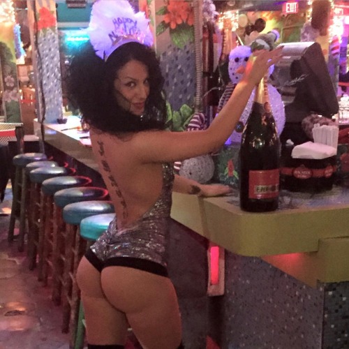 Kelly Kurves