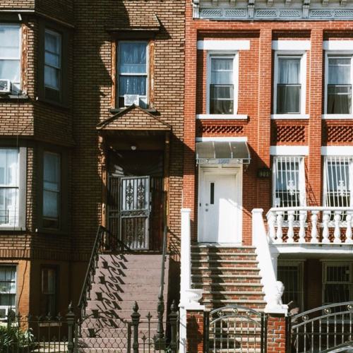 i-am-feliciart:  Brooklyn #doortraits  (at Brooklyn, New York)