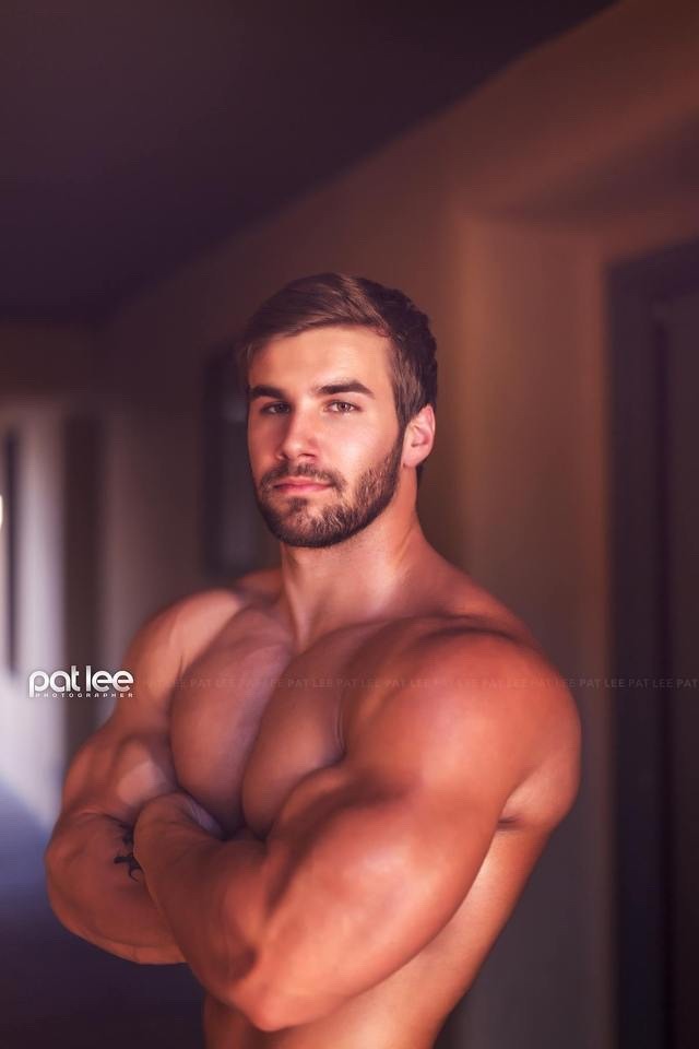 musclecorps:Jake Burton 