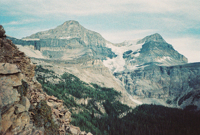 arquerio:  Hanging Glacier on Mount Ball by What fools these Mortals be! on Flickr.