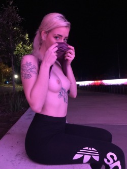 uglislut:  a park cutie  ♡ NSFW Snapchat ♡  Store   ♡  Videos  ♡