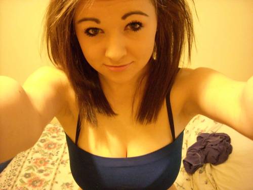 digger351: fun2-bewith:goat7sworld: likesomefun: Hot and cute judy…. 18…. Xxxx Fuck yes  follow me f