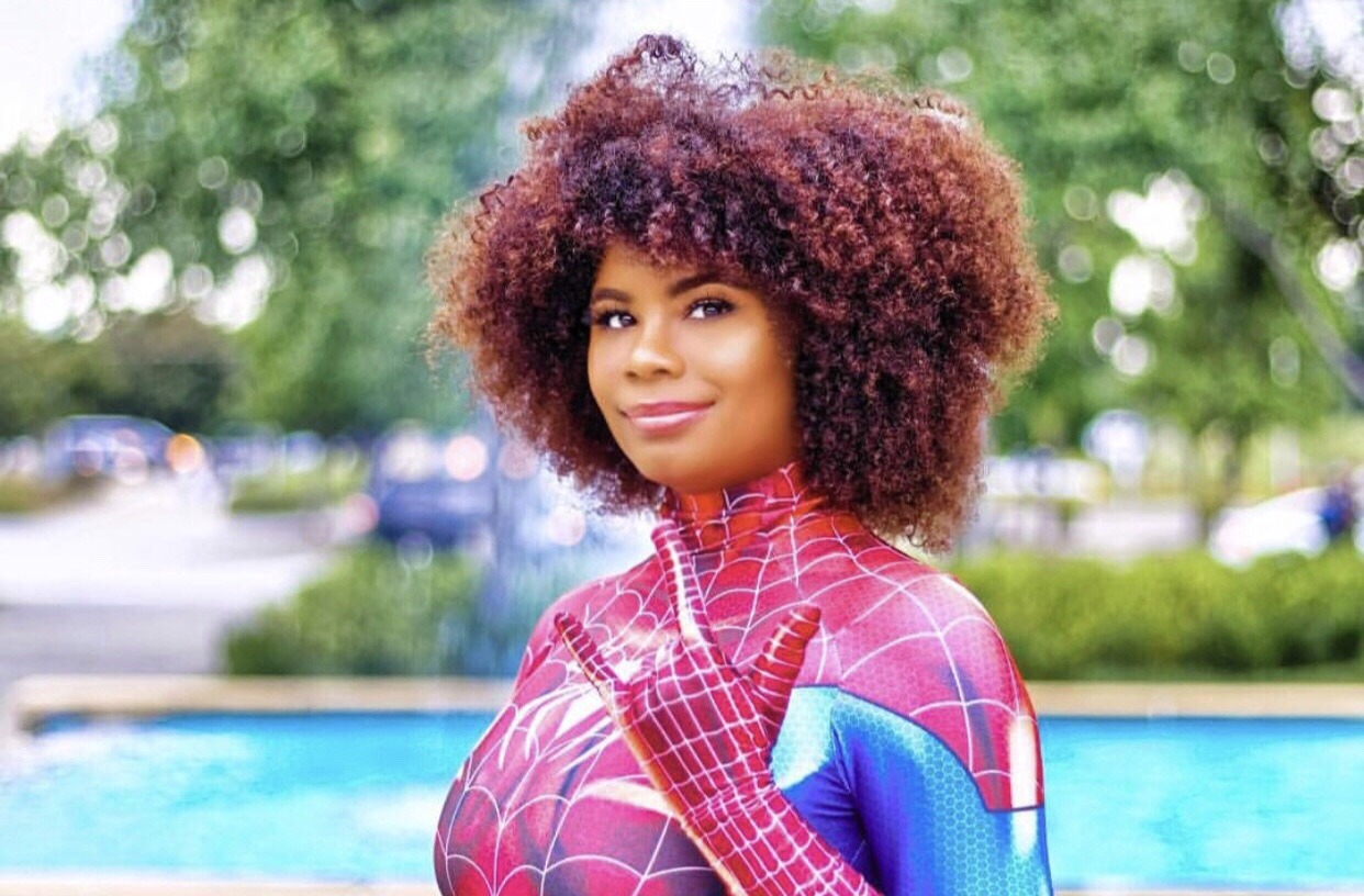 urfvgrl:  blackwomenincostume:         Your friendly neighborhood Spider-Man, Spiderwoman,