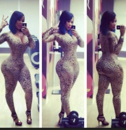 everydayphotos77:  Deelishis Cat Suit  GOT