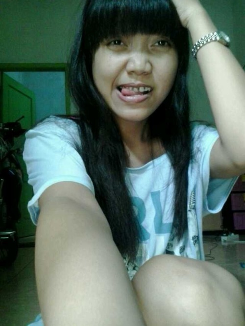 cegarbelinbing: td04-09: Besar B s