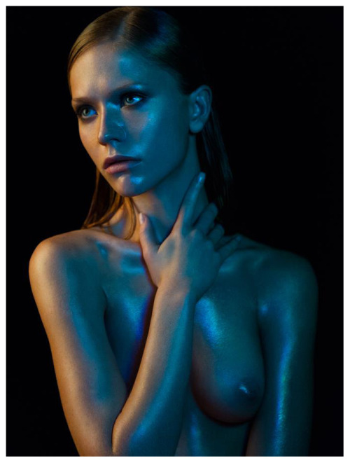 nowearland:  Masha Radovskaya by Remi & Kasia