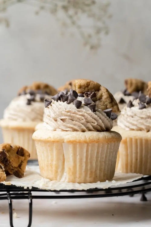 Small Batch Cookie Dough Cupcakes