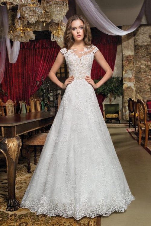 perfectweddingdresses: Demetrios • Cosmobella