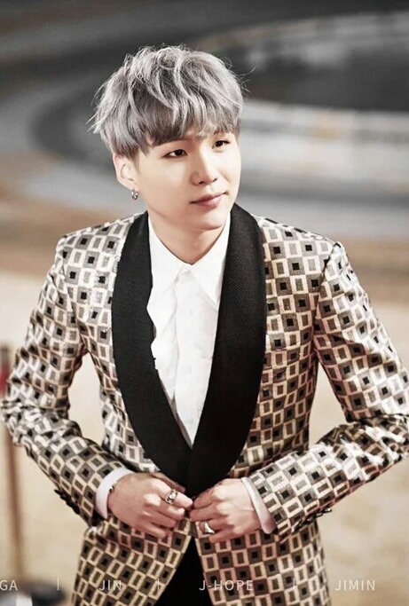 BTS In Suits - Yoongi