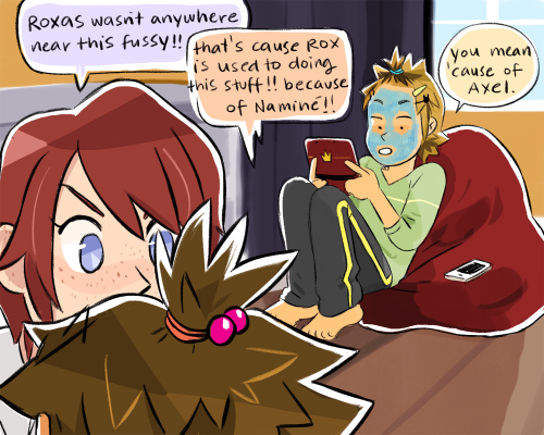 liverpepper:  sora: kairi’s discovered the ‘magic of face masks’!!!Kairi: Axel likes face masks??Roxas: Not as much as you, but y’know. Lush and all that. He says they smell nice.