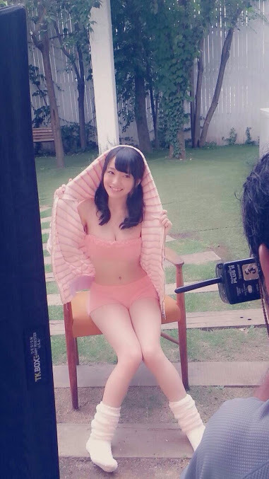 akibeya:  よるみーおん(´-ω-`) 今日は撮影などなどいろんなことしましたー！ そしてお仕事が早く終わったので。。… 向井地美音