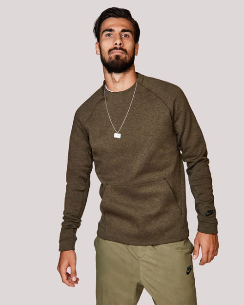 blaugr4na:André Gomes for Nike Tech Pack
