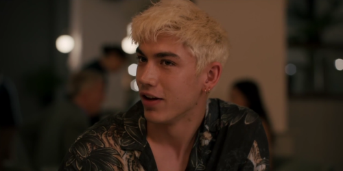 shesnake:Archie Renaux in Gold Digger (2019)