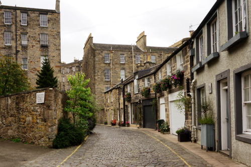 studying-edinburgh