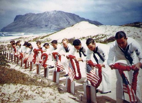 Following Hawaiian tradition, Sailors honor men killed during the December 7, 1941 Japanese attack o