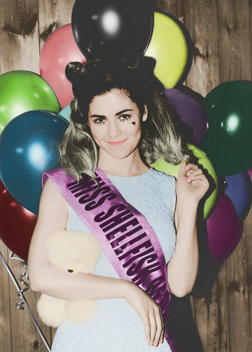 ELECTRA HEART IS DEAD