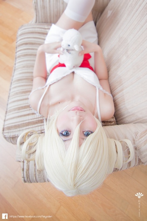 Catherine cosplay nurse