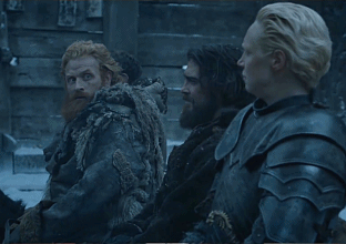 threemoonsareshining:  “I have a beauty waiting for me back in Winterfell.”