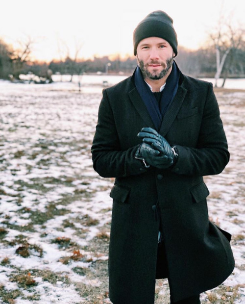 fresh-as-lettuce:  Happy Birthday, Julian Edelman 