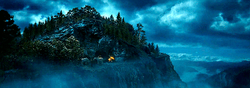 credencesbarebone:The wind was on the withered heath,but in the forest stirred no leaf:there shadows
