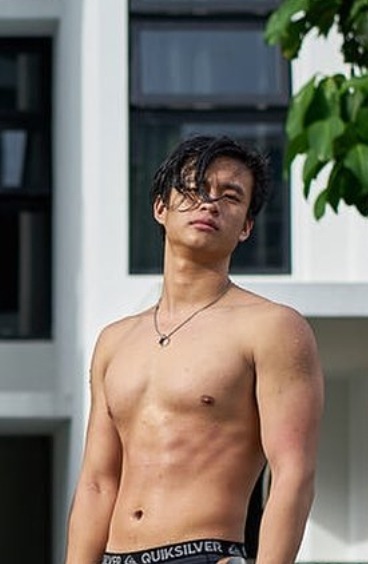 fuckyeahsgbois:  kenefkenef:  flufffyclouds: jcbo:   Wtf why are all the hot guys