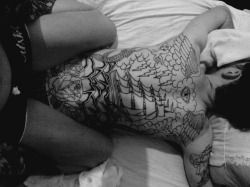 #w4k1ngth3f4ll3n #black&amp;white #body #tattoo #oldschool