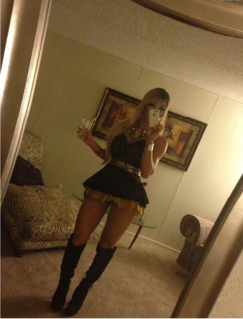 traee3113:  REAL MEN LOVE TGIRLS!!! Respect THE TRANSEXUAL WOMAN