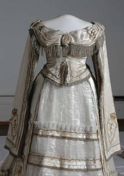 The coronation gowns of Queen Sophia of Sweden-NorwayQueen Sofia used another, similar gown when she