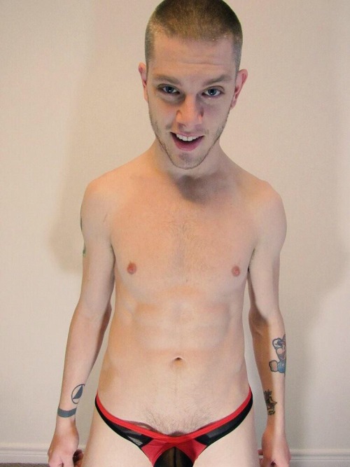 justgaypornstars:  Cam model Gabriel Dusk  Twitter gabriel_duskxxx