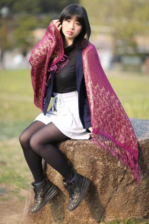 Black top, white skirt & black tights