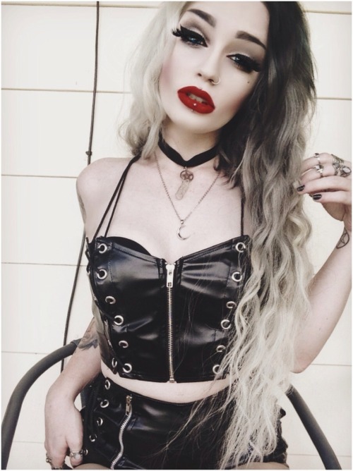 Sex victoriashaunting:  Outfit by Get Bad Vibes pictures