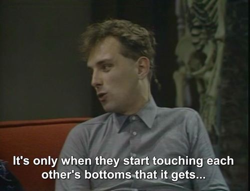 30 reasons why I feel deeply identified with Rick from The Young Ones (3)