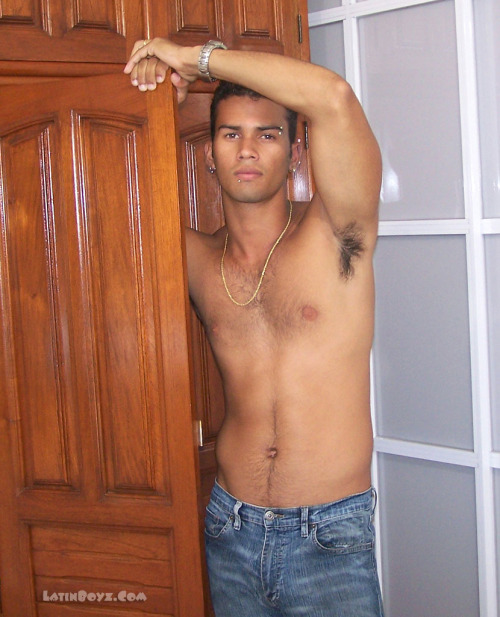 betosbizcochos:  Pedro Latinboyz 30 day membership only $19.99.  Click here for more. Beto’s Corner 