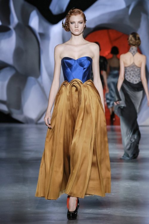 fashiondailymag: ulyana sergeenko fall 2014 couture. [ph fashionwirepress]