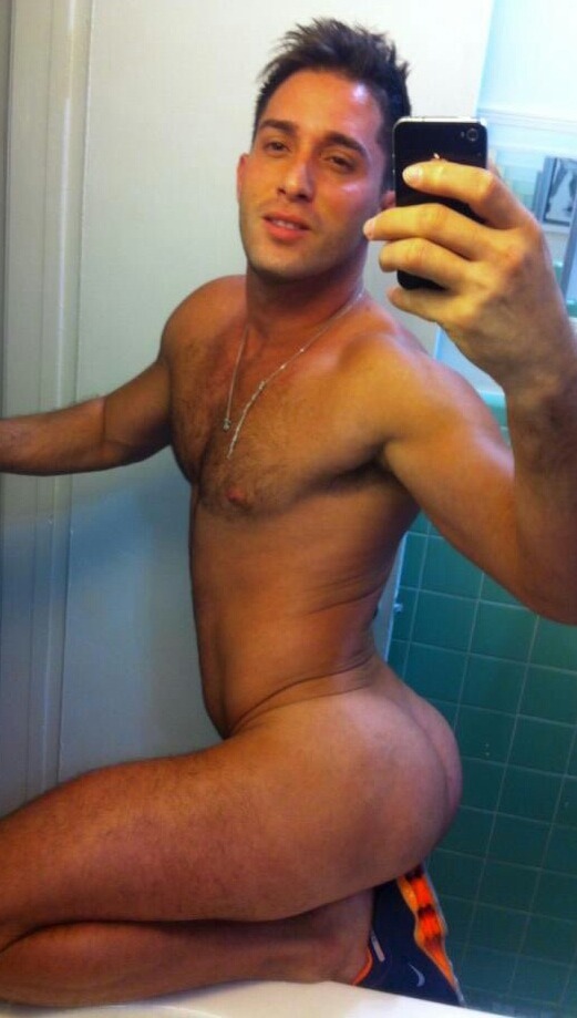 adictoalosculones:  Rico y delicioso hoyototototote de Armando (delicious hole Armando)😲😳😍😈🍑👅🍆💦