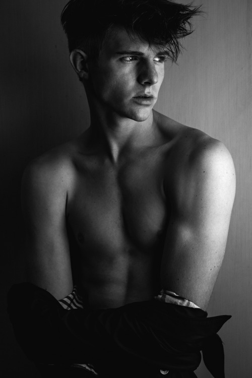 strangeforeignbeauty:  Cody Heath Johnson | Photographed by Victor Ozuna | Submitted by Cody (himself)
