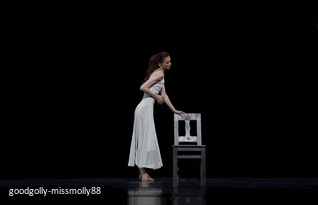 goodgolly-missmolly88: Svetlana Zakharova in Revelation.