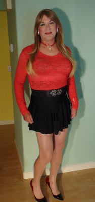 cdphyllis: Sissy Phyllis in California looking for Daddies, Dommes and exposure. PhyllisLaday@yahoo.com