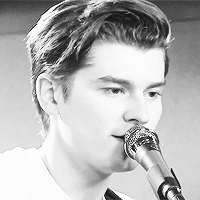 jodunsh:Happy 29th Birthday William Beckett (FEB 11, 1985)