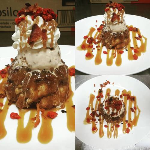 #maple #bacon #pecan #monkeybread with #bourbon pecan #gelato, #caramel sauce, and #candied pecans a
