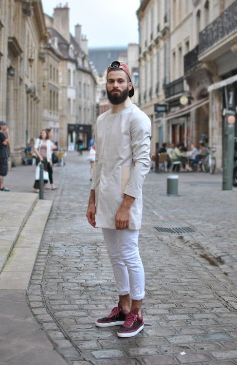 maxelinho:  maxelinho:  Your Guide For Street Fashion Daily 