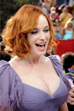 nakedcelebz:  Christina Hendricks