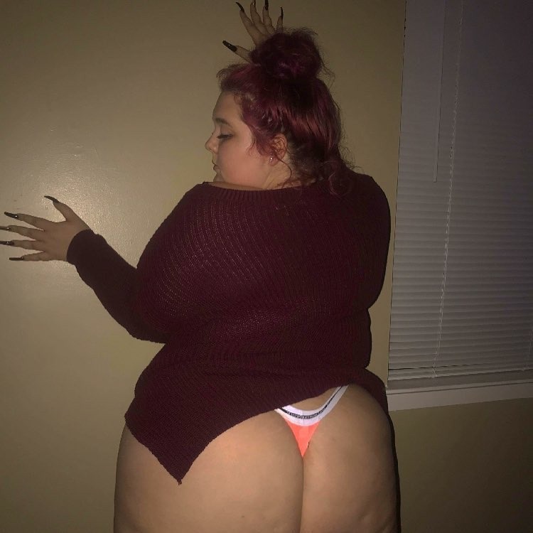 my-thick-pics:  Instagram 🌟 Acacia Makayla 😍  If you have any of her nudes,