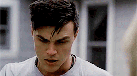 tumblr_inline_otikzwoHaL1ufy0cv_400.gif