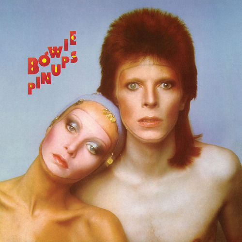 vintageeveryday:  Here’ the story behind the photo of Twiggy and David Bowie for the cover of his ‘Pin Ups’ album, 1973.