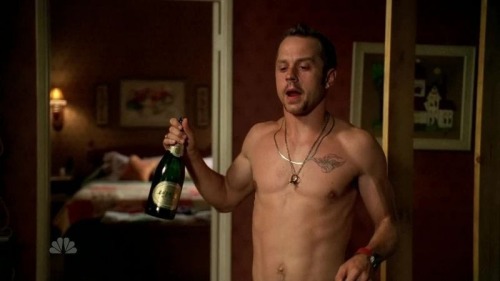 famousmennakeduk:  Giovanni Ribisi us actor known for his role in Ted and many other films showing his ass, body and cock 