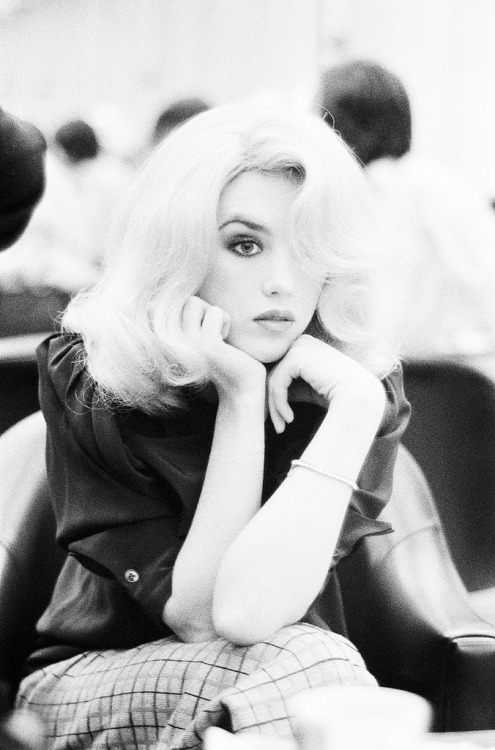 mabellonghetti: Isabelle Adjani photographed by Claude Azoulay, 1977