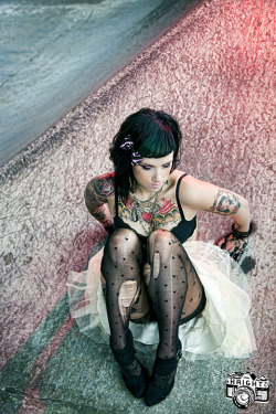 tattooedwomenarebeautiful:  Modèle: Lydia